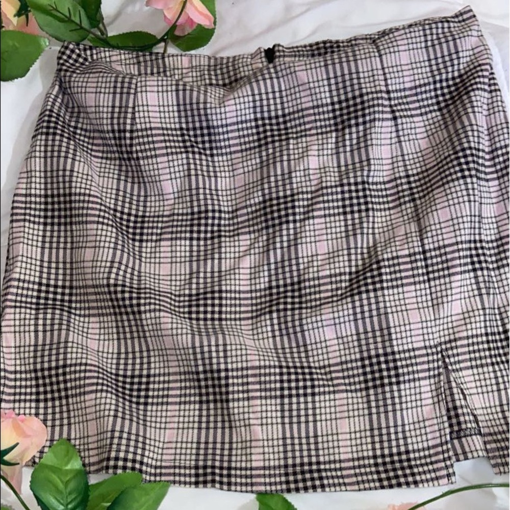 Pink & black plaid skirt💞🖤